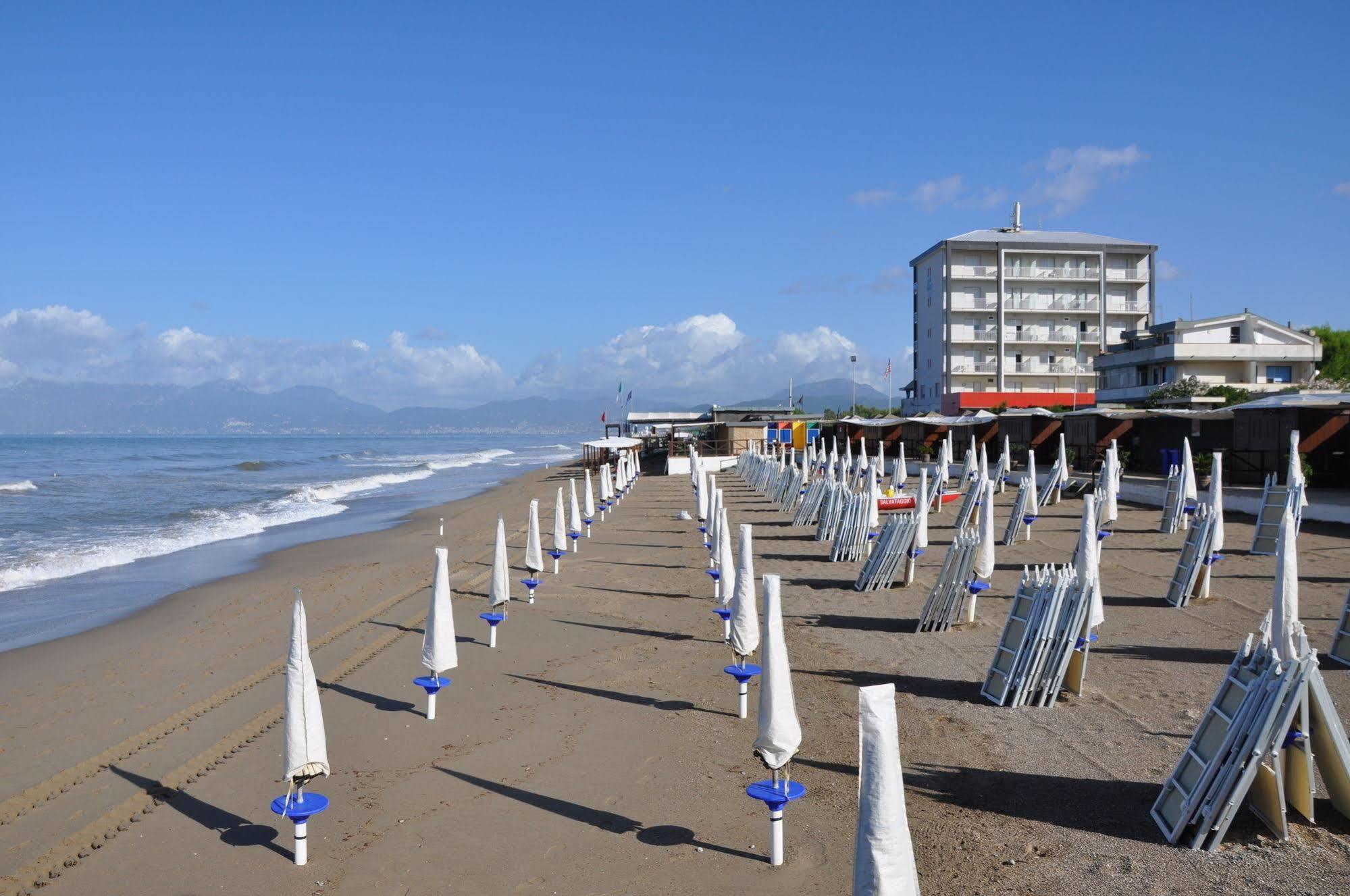 Albergo Riviera Spineta Battipaglia Eksteriør bilde