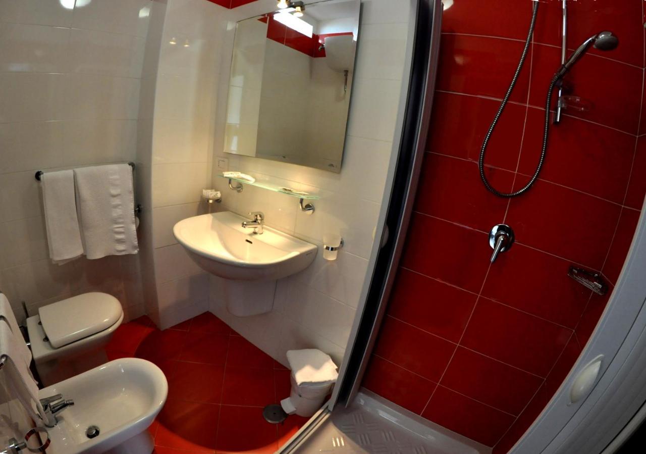 Albergo Riviera Spineta Battipaglia Eksteriør bilde